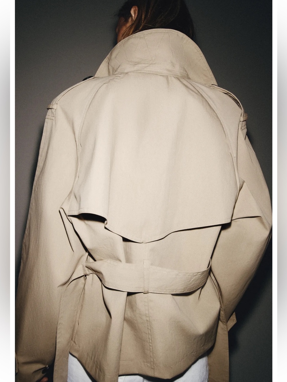 Zara SHORT TRENCH JACKET WITH SHOULDER PADS AND BELT - Picture 4 of 10